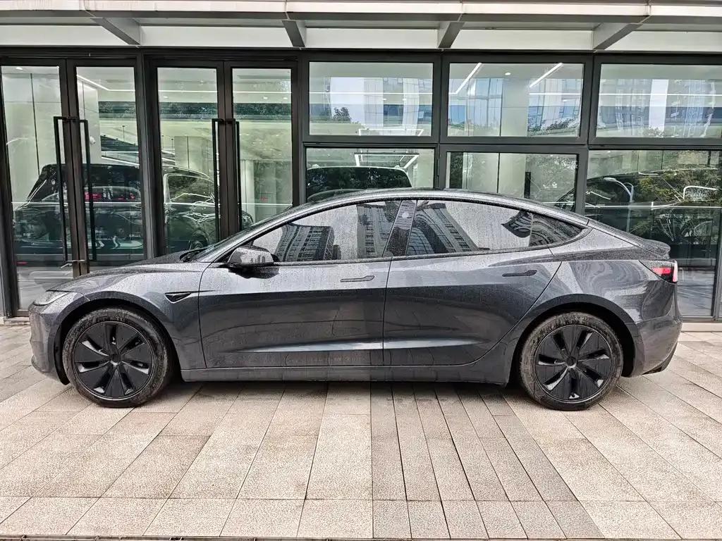 Tesla Model 3 2024 из CN, фото 7