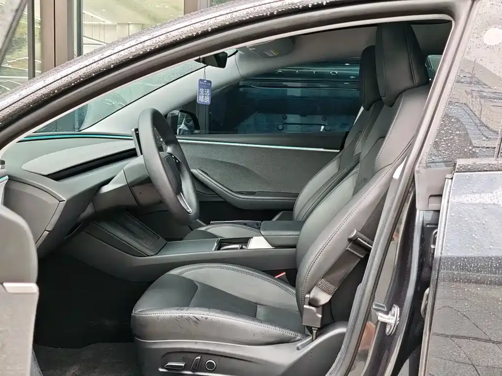 Tesla Model 3 2024 из CN, фото 4