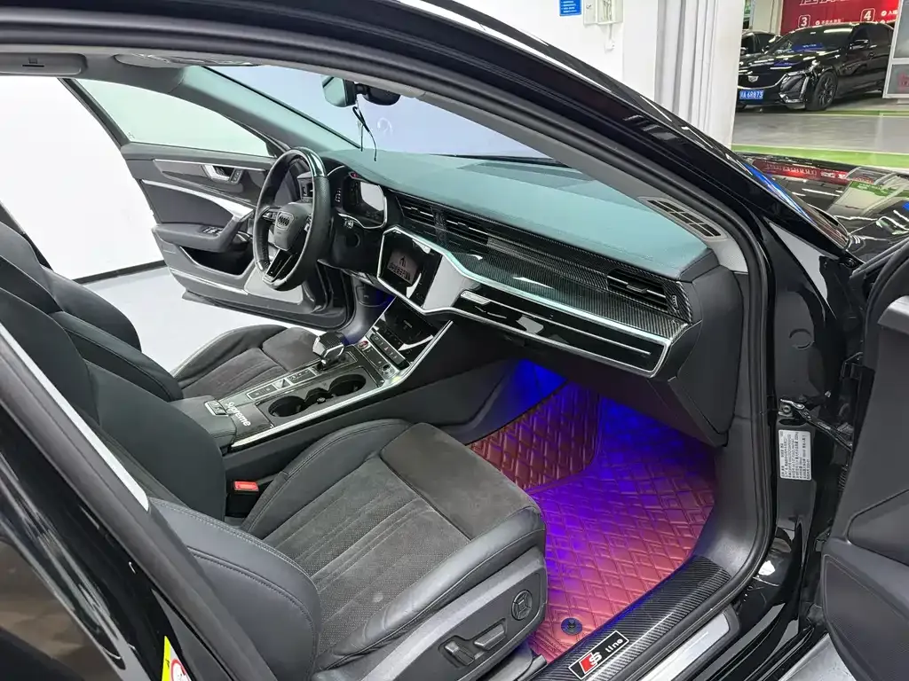 Audi A6 (Import) 2021 из CN, фото 5