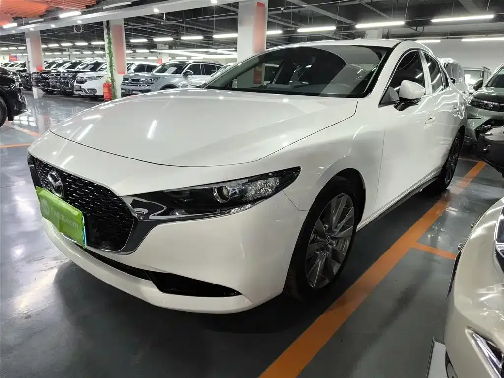 Mazda 3 Axela 2024 из CN, фото 4
