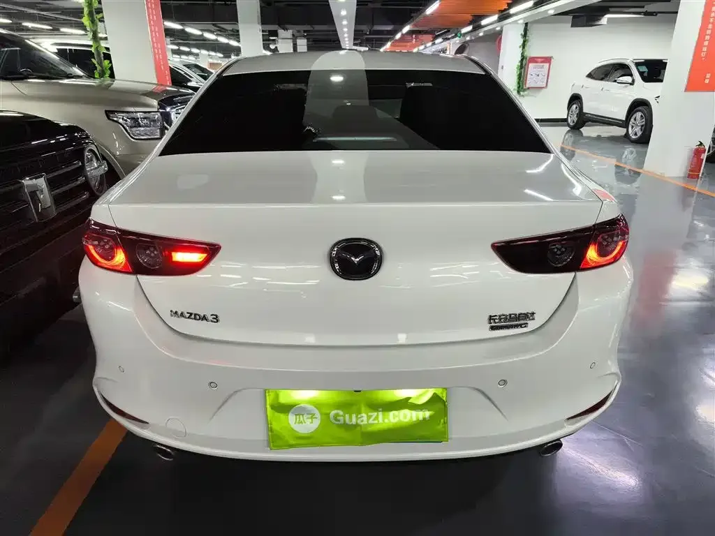 Mazda 3 Axela 2024 из CN, фото 5
