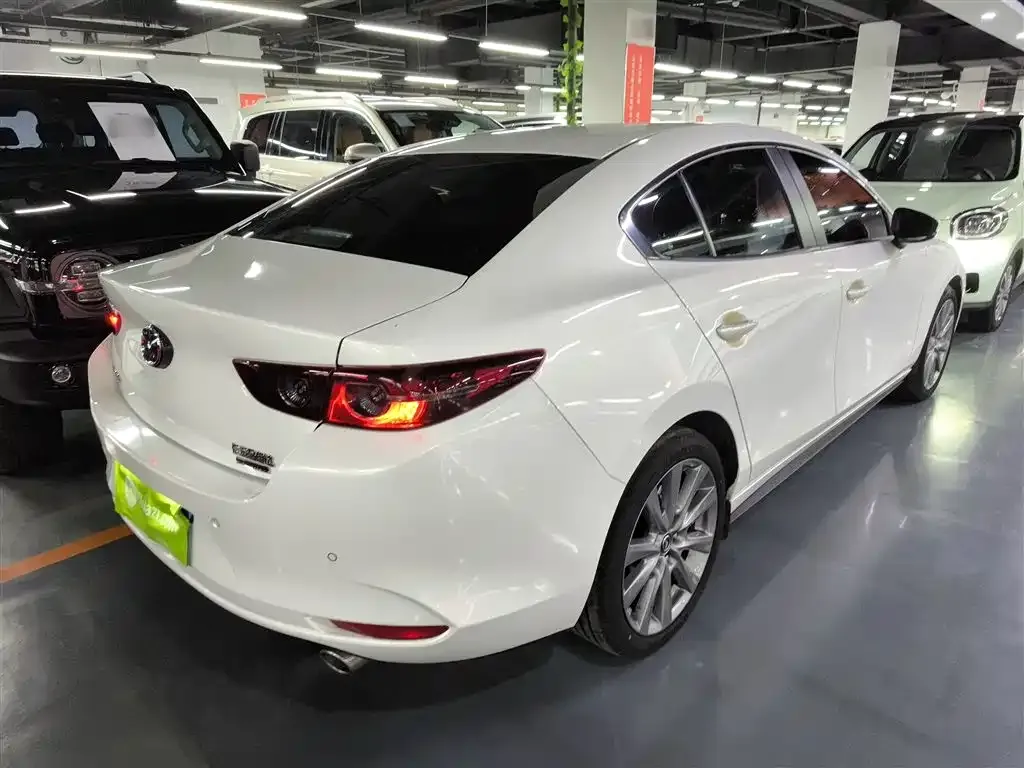 Mazda 3 Axela 2024 из CN, фото 6