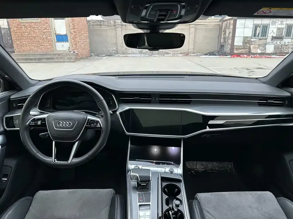 Audi A6L 2024 из CN, фото 6