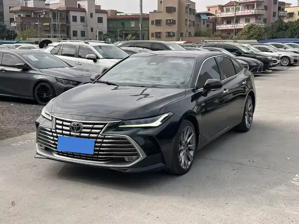 Toyota Avalon 2024 из CN, фото 1