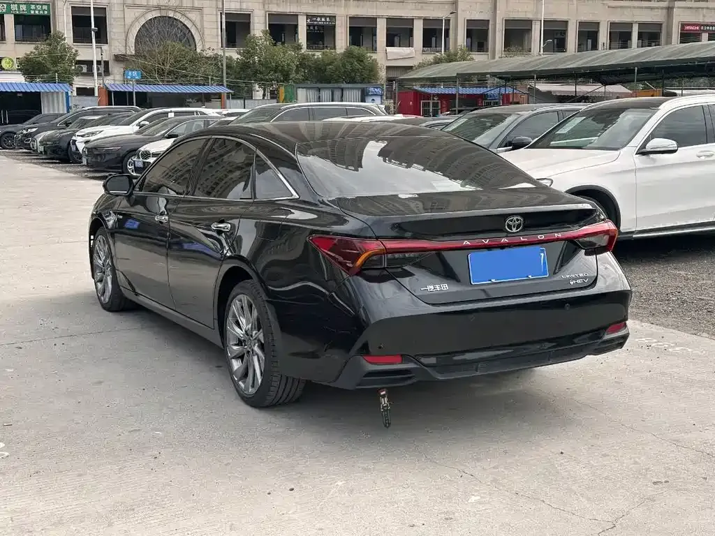 Toyota Avalon 2024 из CN, фото 6