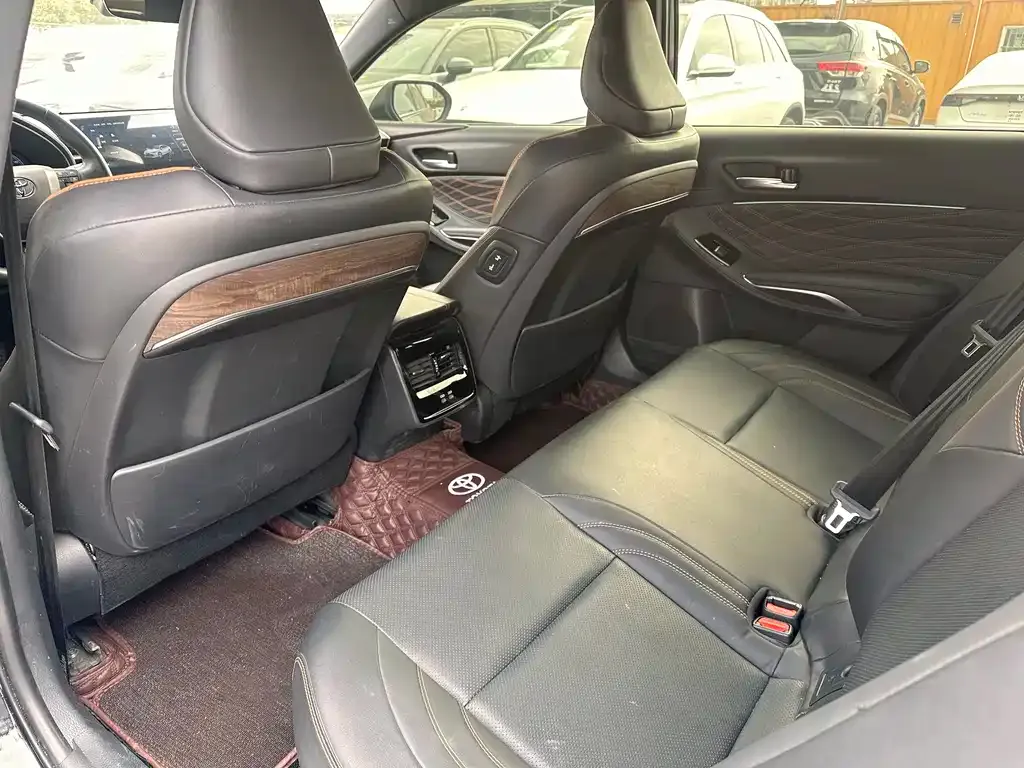 Toyota Avalon 2024 из CN, фото 8