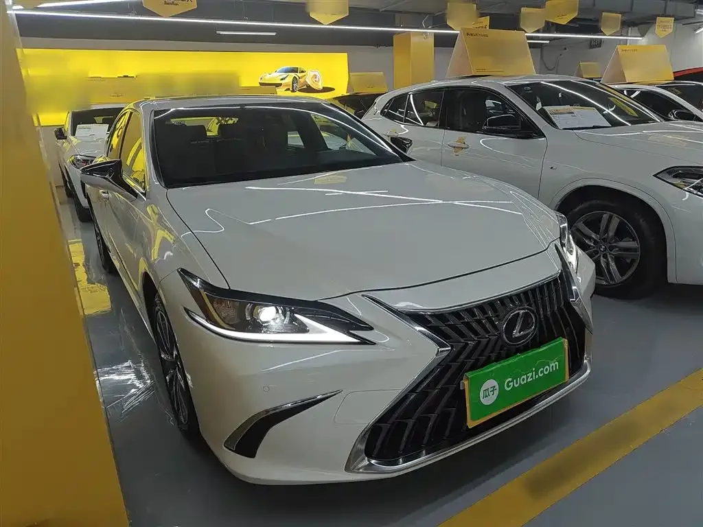 Lexus ES 2024 из CN, фото 9