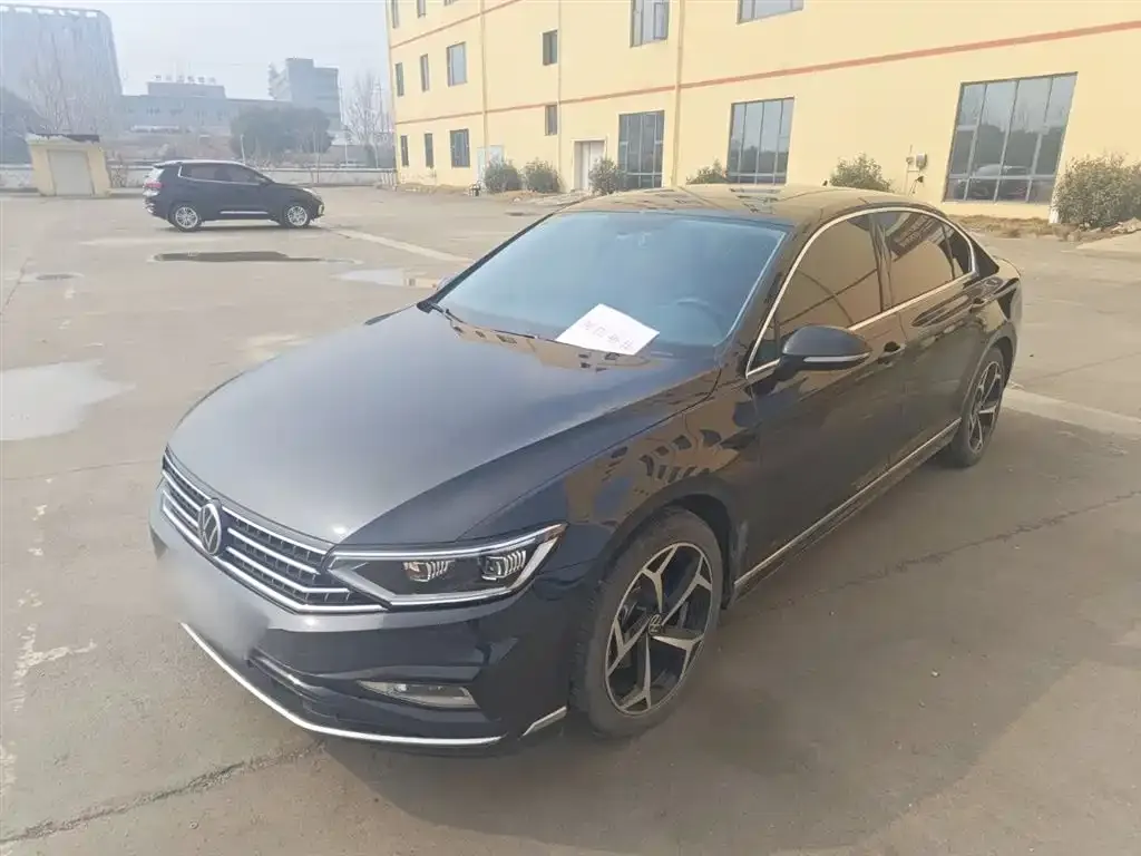 Volkswagen Magotan 2023 из CN, фото 1