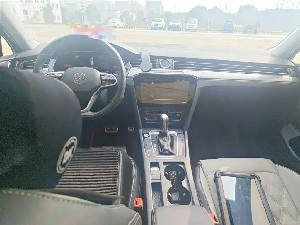 Volkswagen Magotan 2023 из CN, фото 10