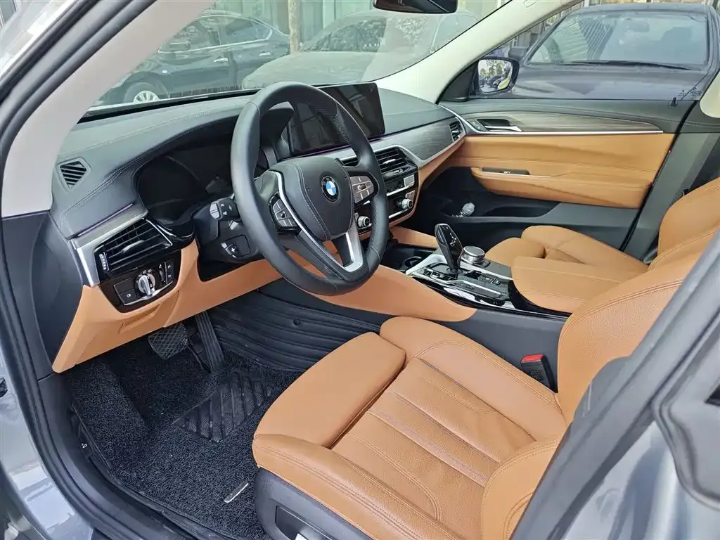 BMW 6 Series GT 2023 из CN, фото 4