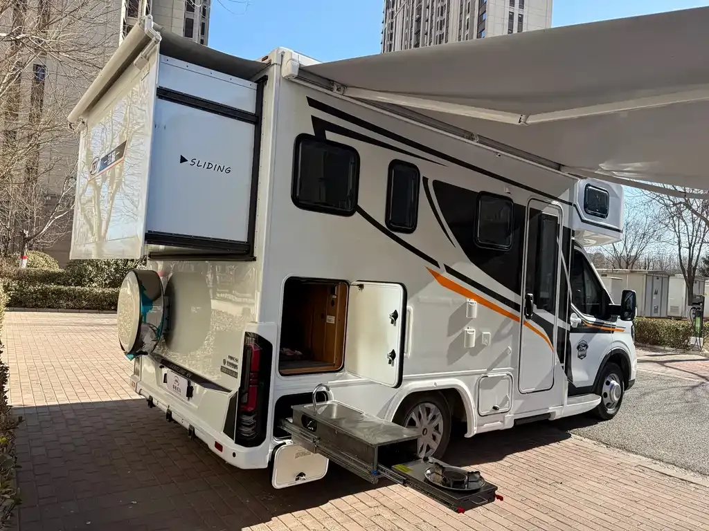 Ford Transit T8 2025 из CN, фото 8