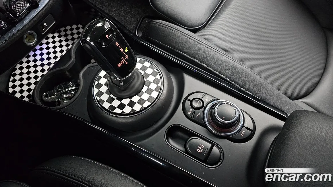 Mini Clubman 2023 из KR, фото 5