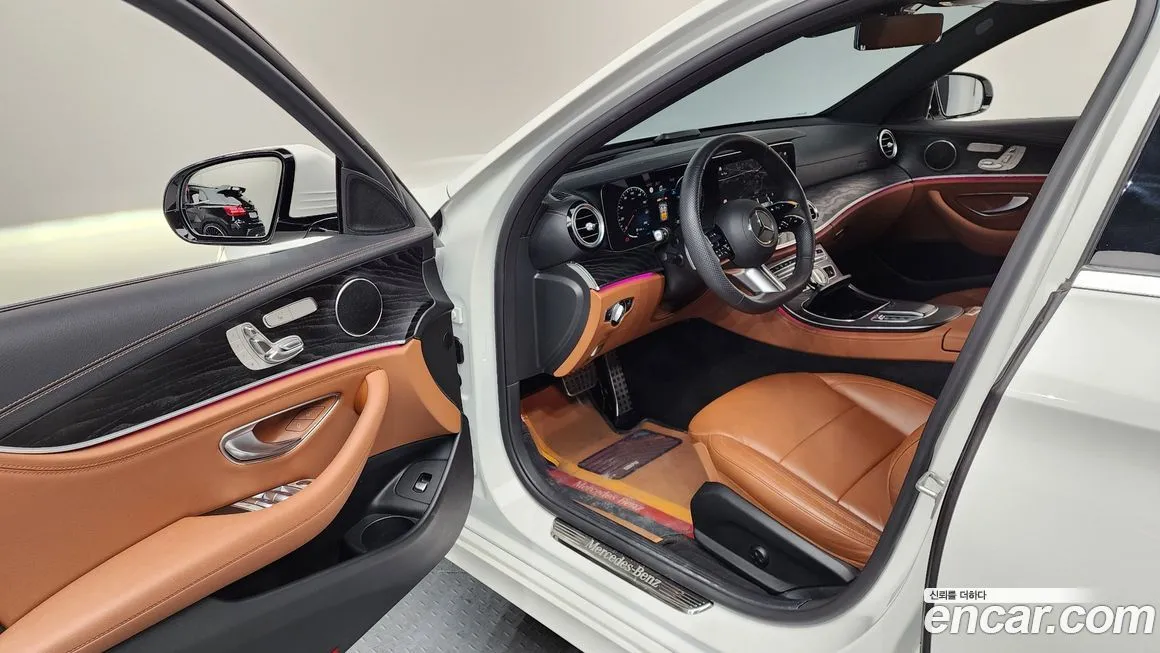 Mercedes-Benz E-Class — фото 10