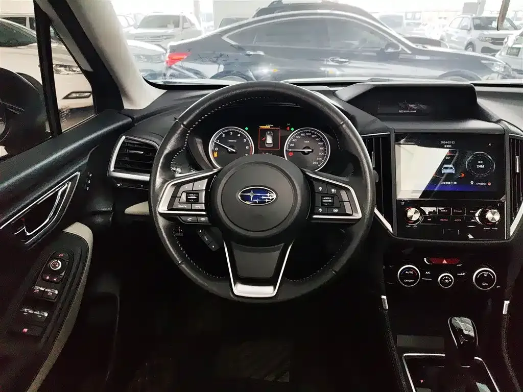 Subaru Forester 2023 из CN, фото 5