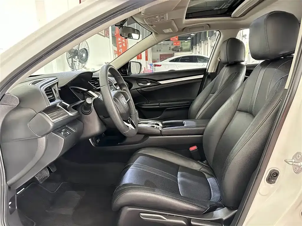 Honda Civic 2021 из CN, фото 4