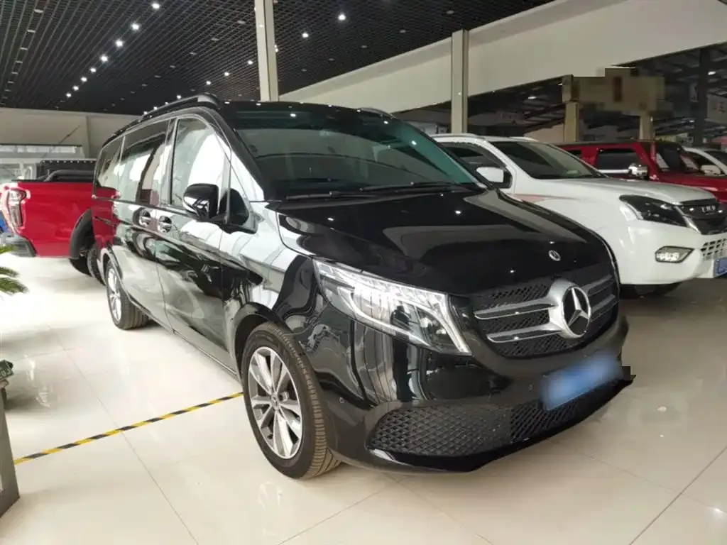 Mercedes-Benz V-Class 2022 из CN, фото 5