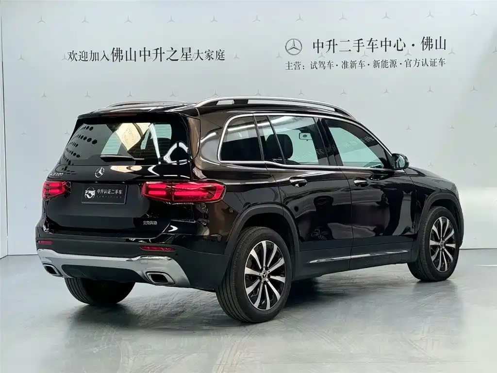 Mercedes-Benz GLB — фото 4