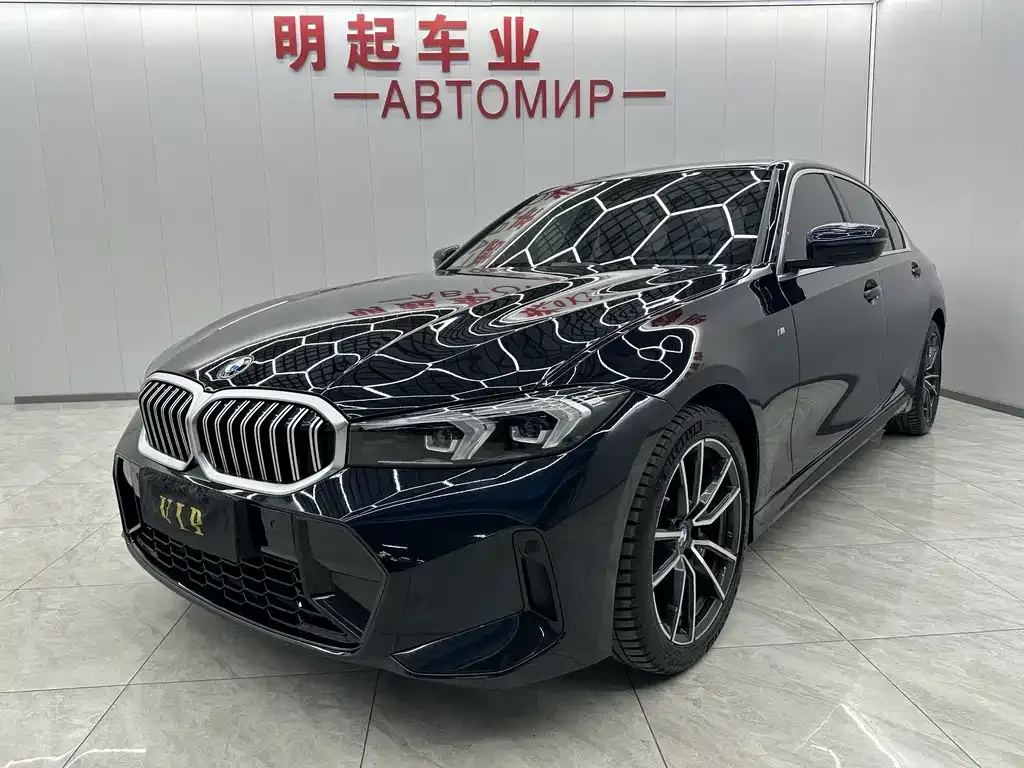 BMW 3 Series 2023 из CN, фото 1