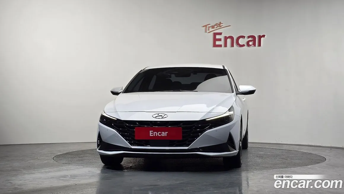 Hyundai AVANTE — фото 3