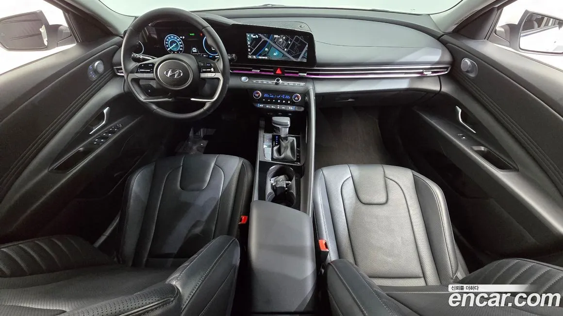 Hyundai AVANTE — фото 8