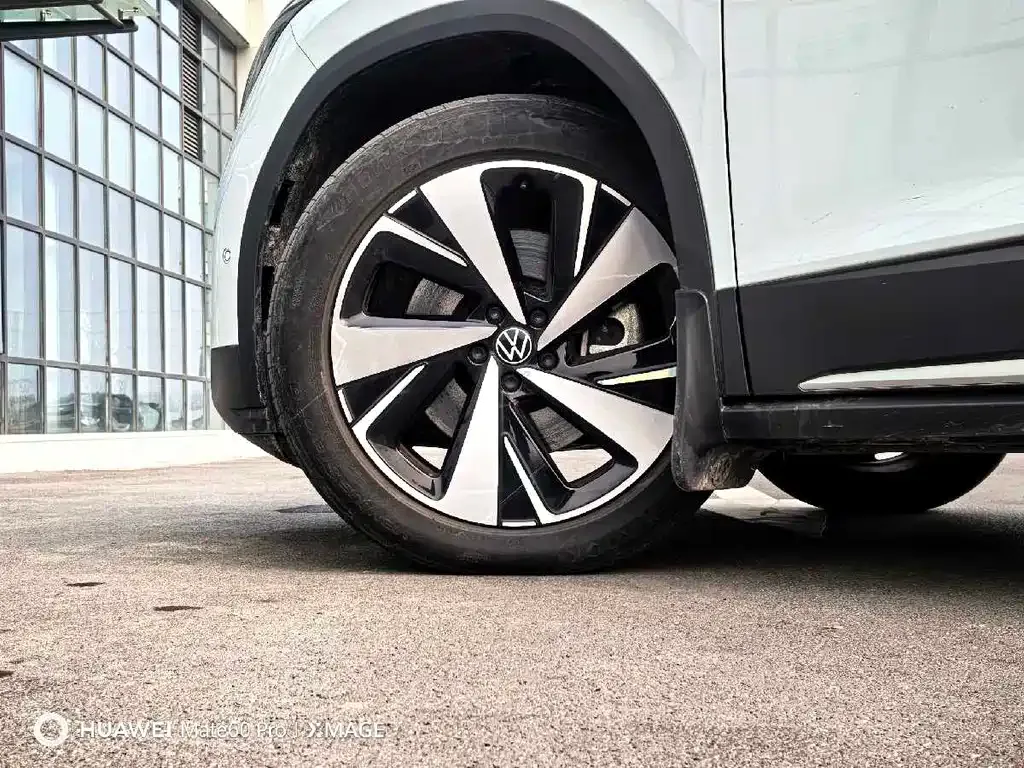 Volkswagen ID.6 X 2023 из CN, фото 10