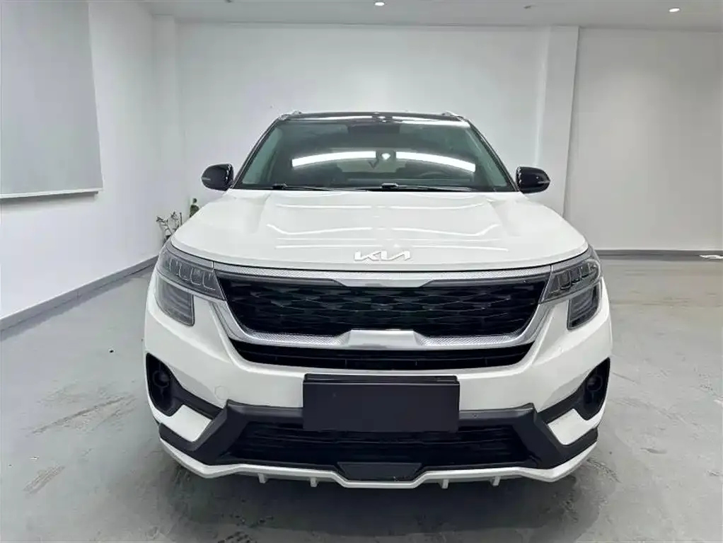 Kia KX3 2021 из CN, фото 2