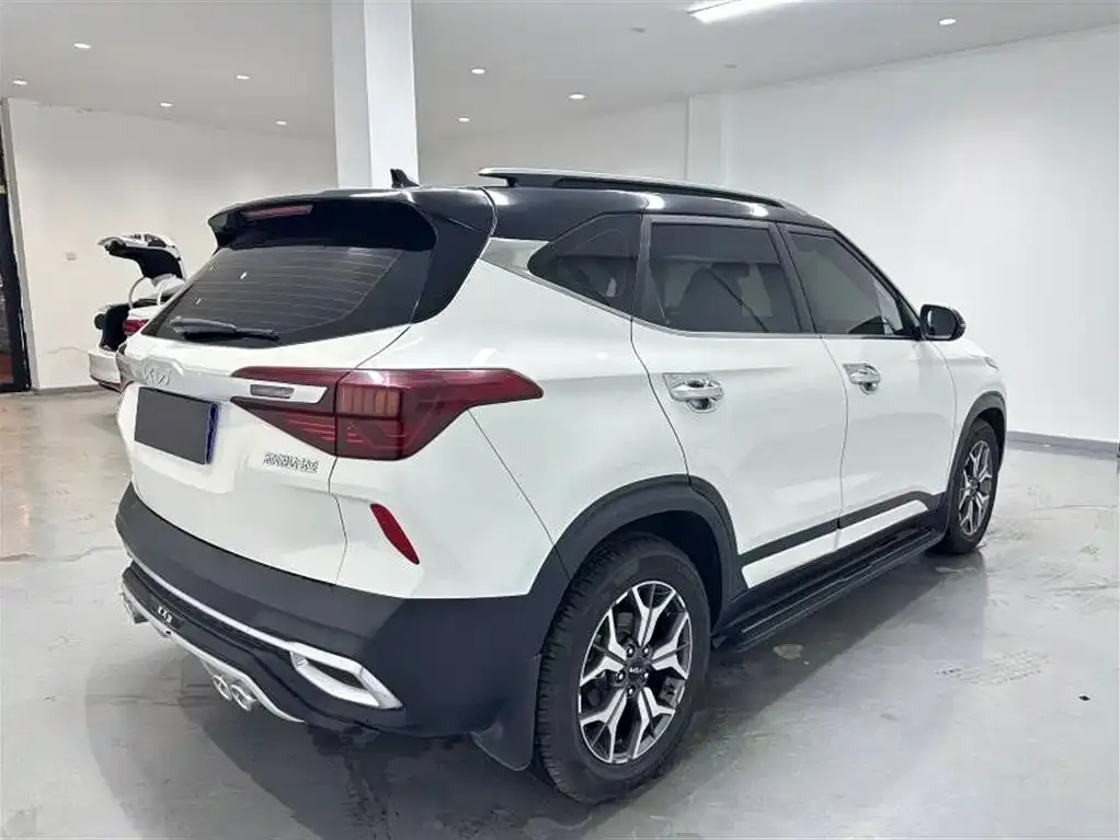 Kia KX3 2021 из CN, фото 6