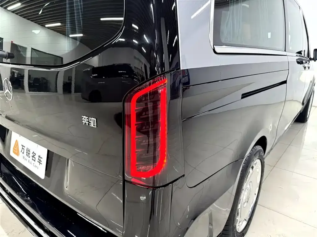 Mercedes-Benz Vito 2024 из CN, фото 7