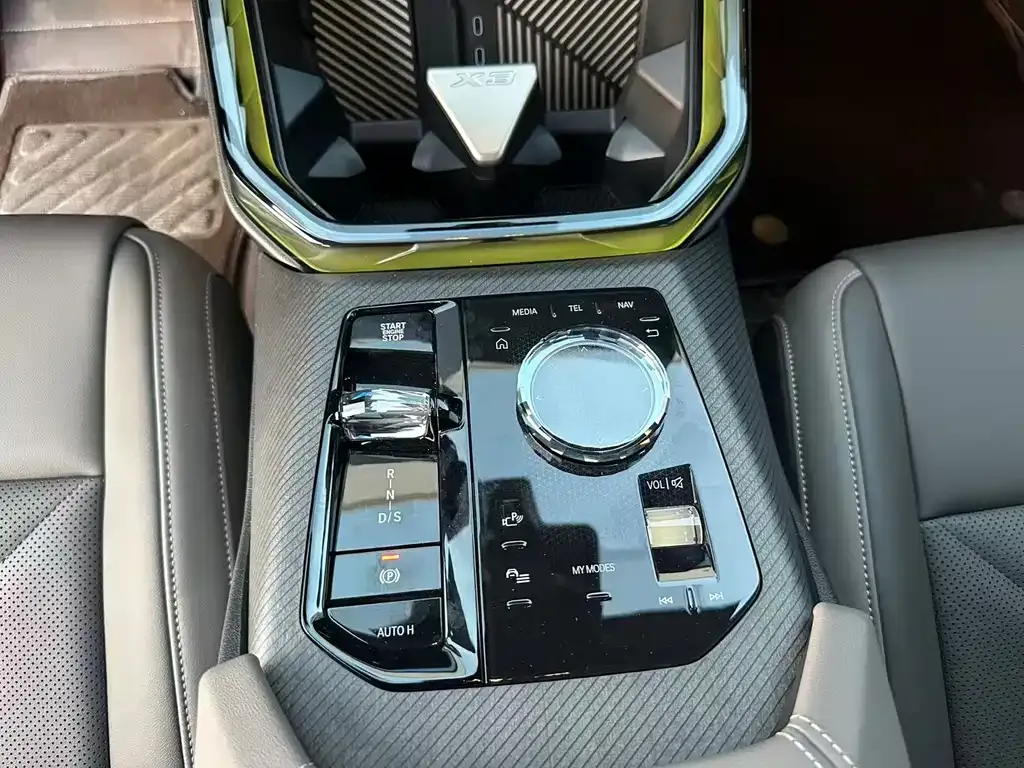 BMW X3 2025 из CN, фото 10