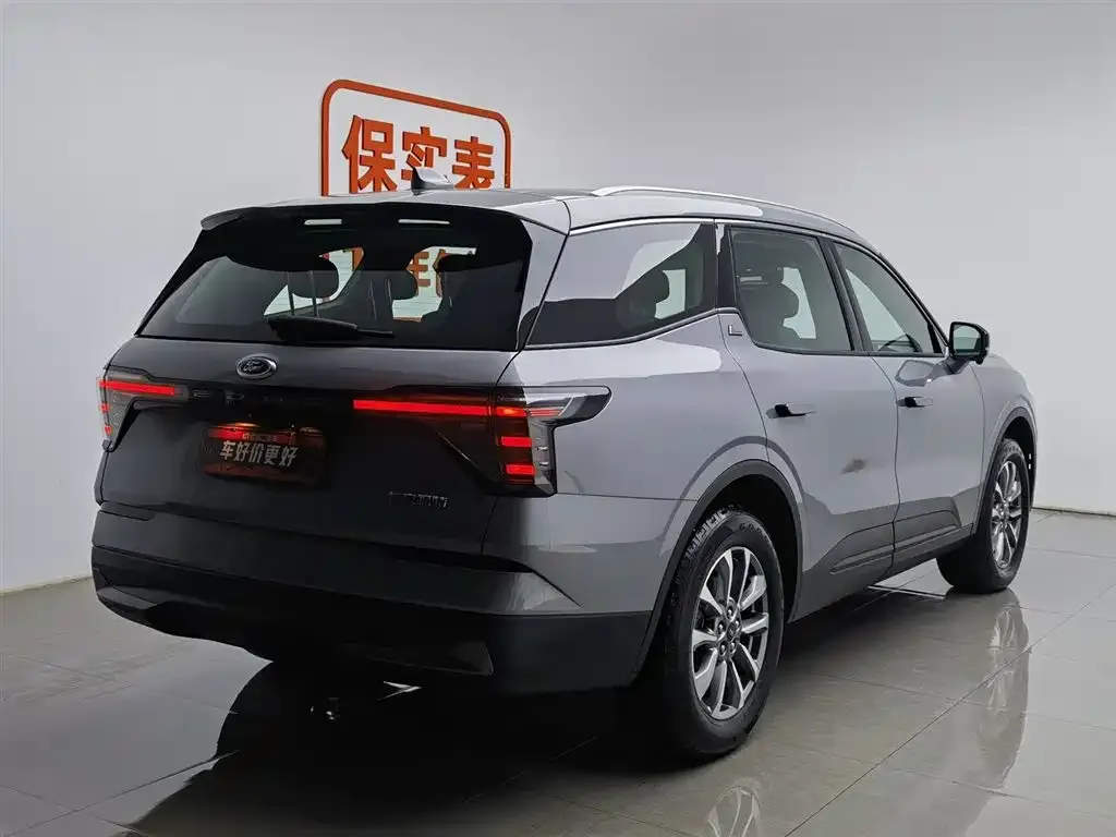 Ford Edge 2024 из CN, фото 2