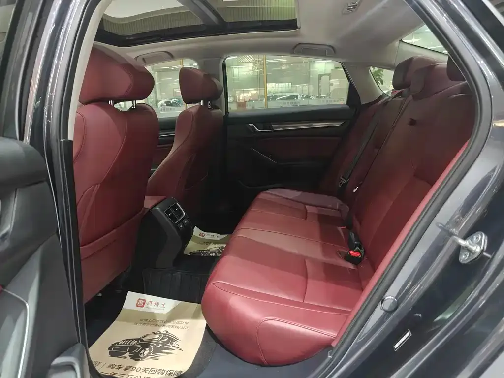 Honda Accord 2022 из CN, фото 7