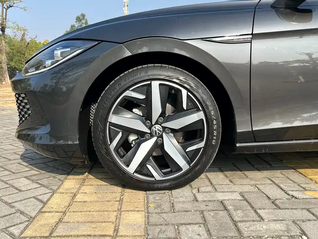 Volkswagen Lamando 2023 из CN, фото 5