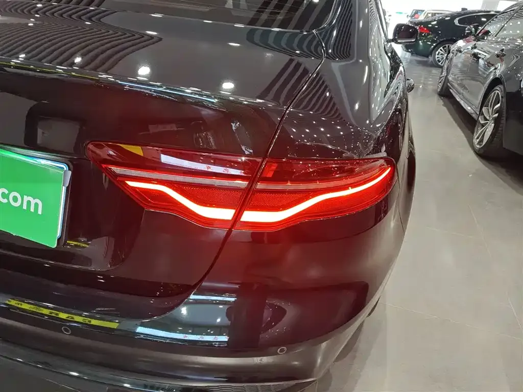 Jaguar XEL 2024 из CN, фото 4