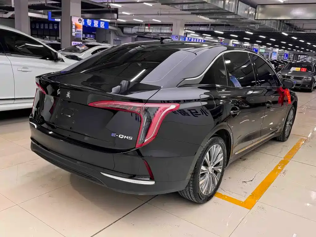 Hongqi E-QM5 2024 из CN, фото 4