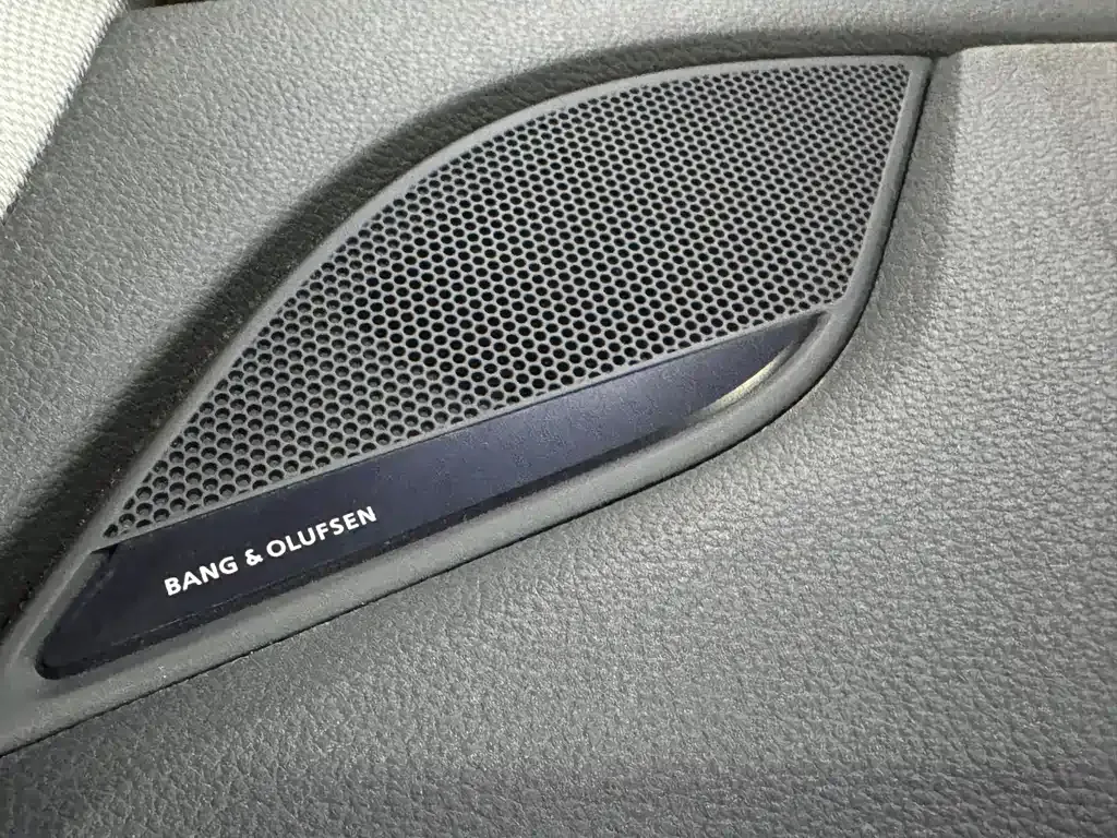 Audi A4L 2021 из CN, фото 6