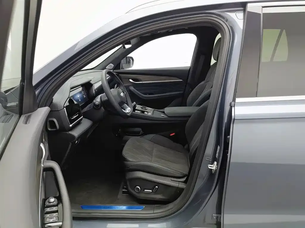 Geely Xingyue L 2025 из CN, фото 2