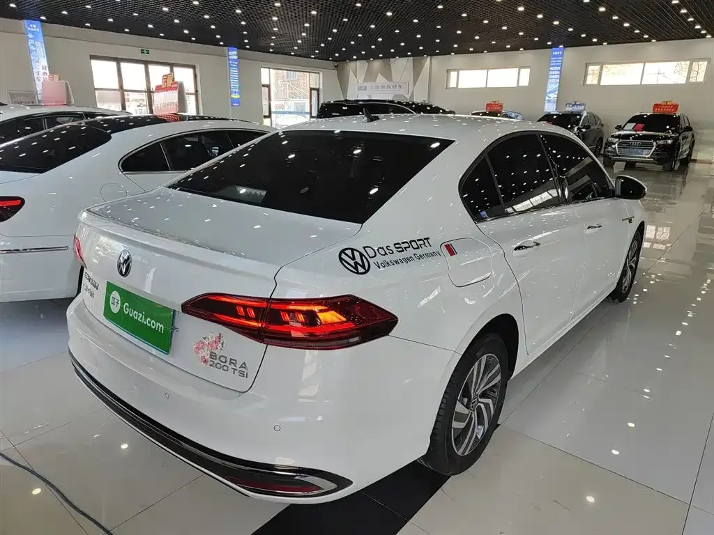 Volkswagen Bora 2022 из CN, фото 7
