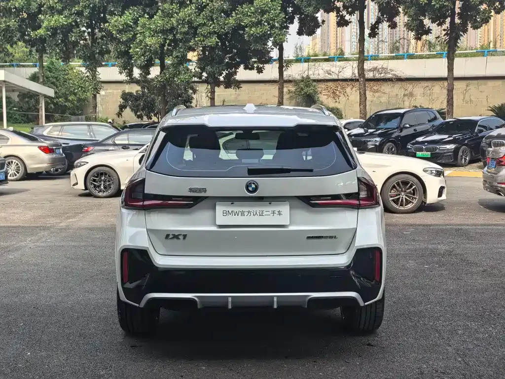 BMW iX1 2024 из CN, фото 10