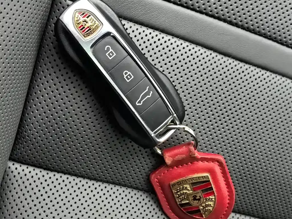 Porsche Cayenne 2021 из CN, фото 7