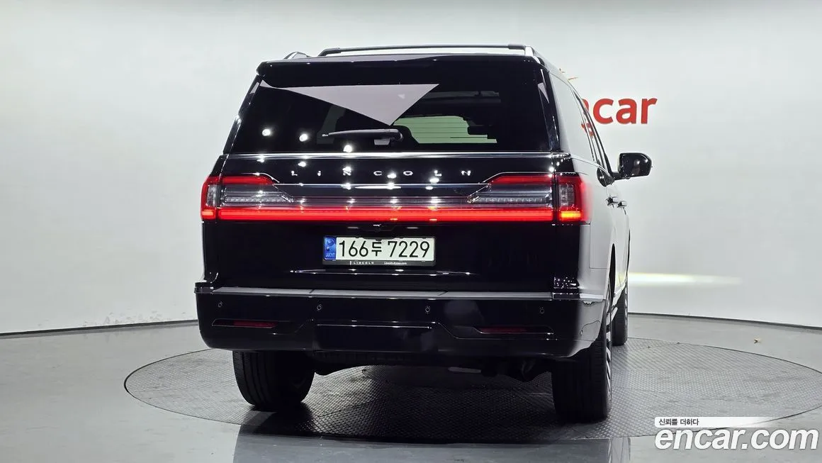 Lincoln Navigator 2021 из KR, фото 2