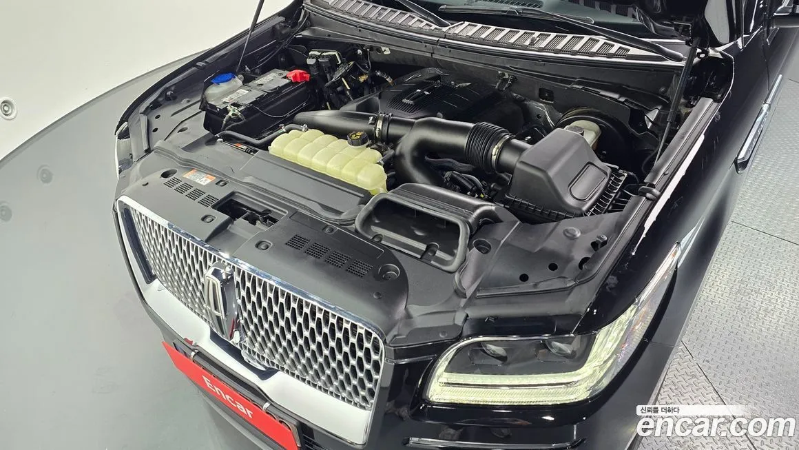 Lincoln Navigator 2021 из KR, фото 9