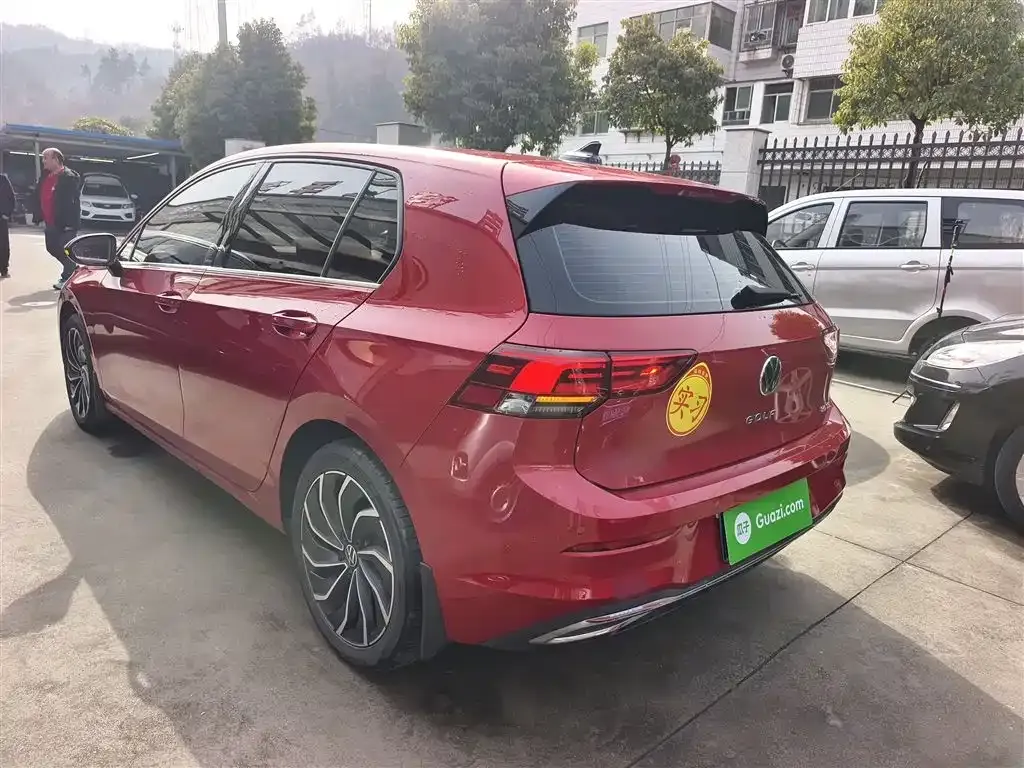 Volkswagen Golf 2021 из CN, фото 4
