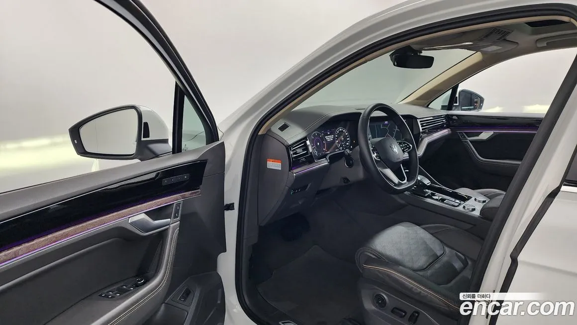 Volkswagen Touareg 2023 из KR, фото 5