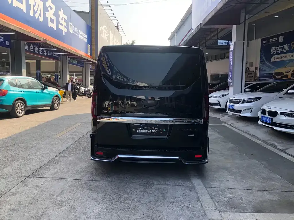 Ford Tourneo 2024 из CN, фото 7