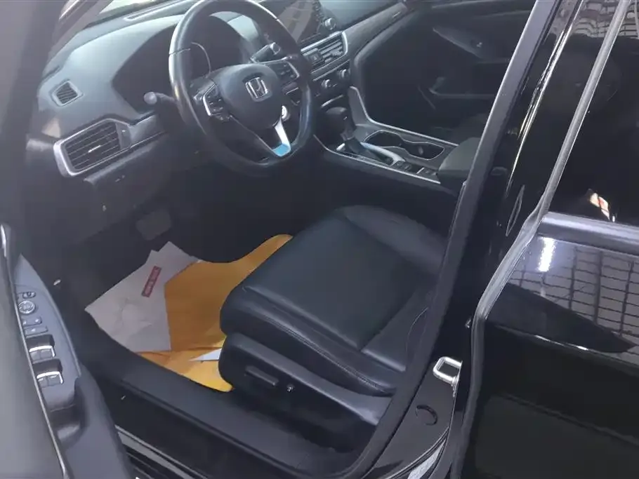 Honda Accord 2021 из CN, фото 8
