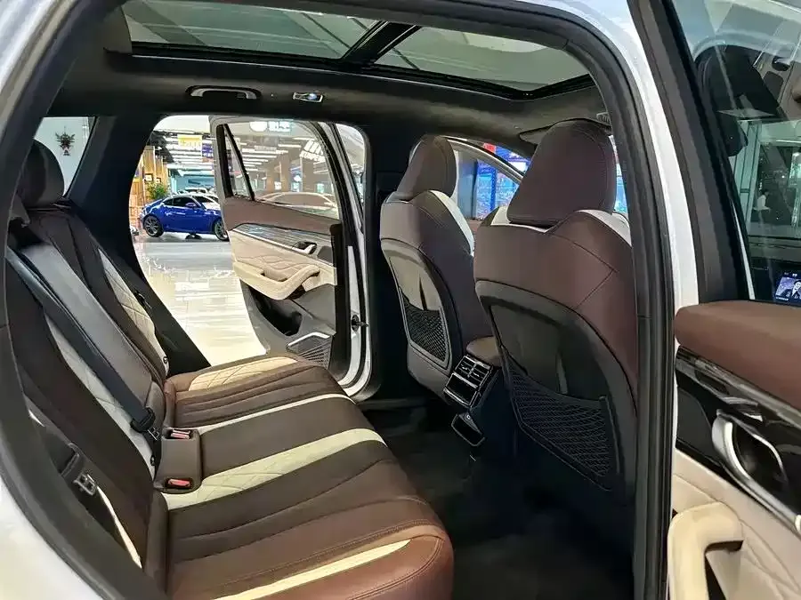 Geely Xingyue L 2021 из CN, фото 9