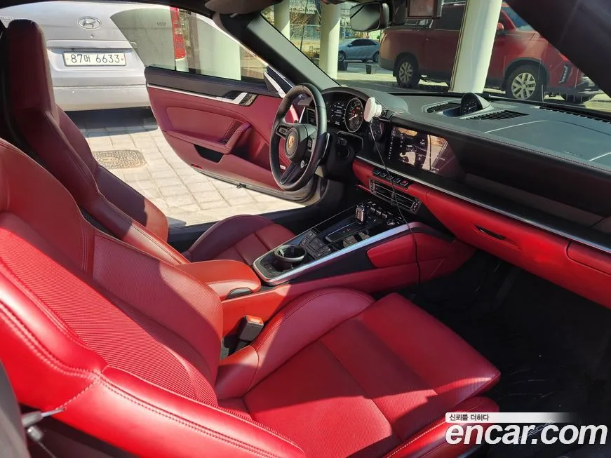 Porsche 911 2021 из KR, фото 9