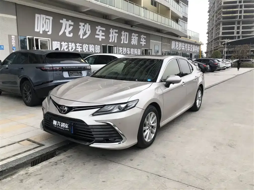Toyota Camry 2022 из CN, фото 1