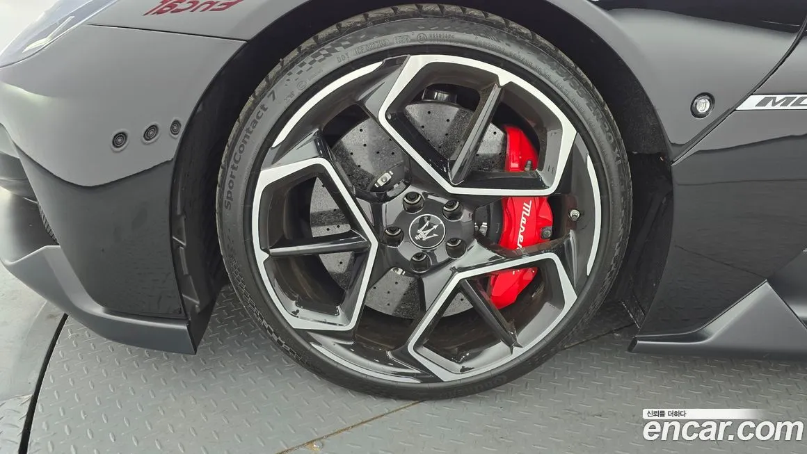 Maserati MC20 2022 из KR, фото 8
