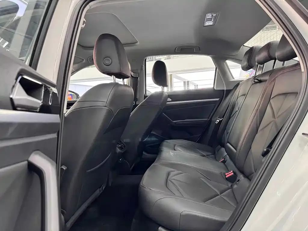 Volkswagen Lavida 2024 из CN, фото 4